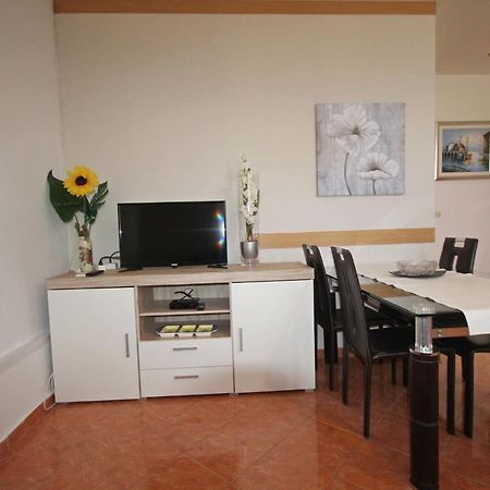 Family Apartment Mirela Borik Zadar Exterior foto